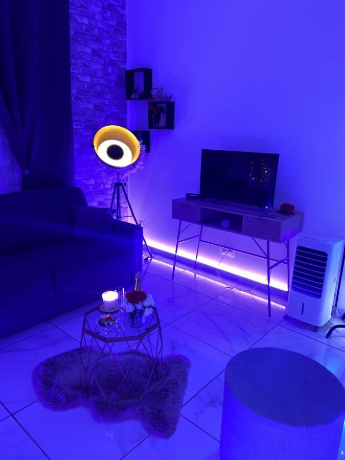 شقة كان  في Nuit-Privee06 المظهر الخارجي الصورة